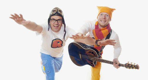 På söndag uppträder Robin hund och hans glada orkester på stadsbiblioteket.