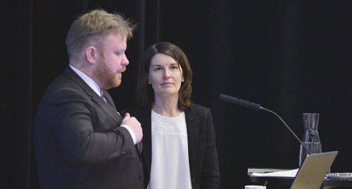 SEMINARIUM Ministern Wille Valve och ÅHS chefläkare Jaana Lignell informerade på seminariet om framtidens vård tidigare i veckan.