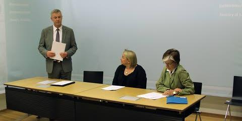 Unikt laginitiativ om sexbrott överlämnat