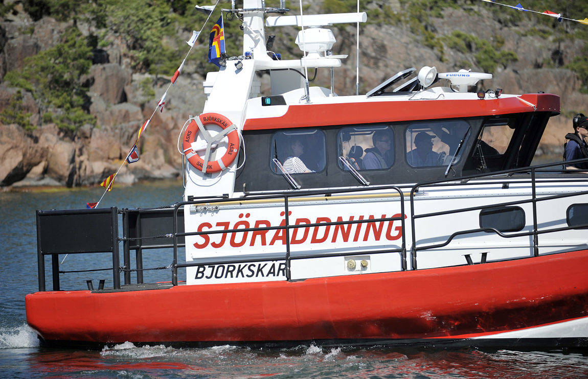 Tre incidenter till sjöss