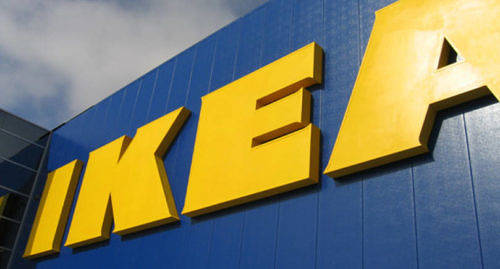 STORKUND När Nyan talar med Carl-Johan Listherby är han i Älmhult och jobbar med reklamfilm för Ikea.