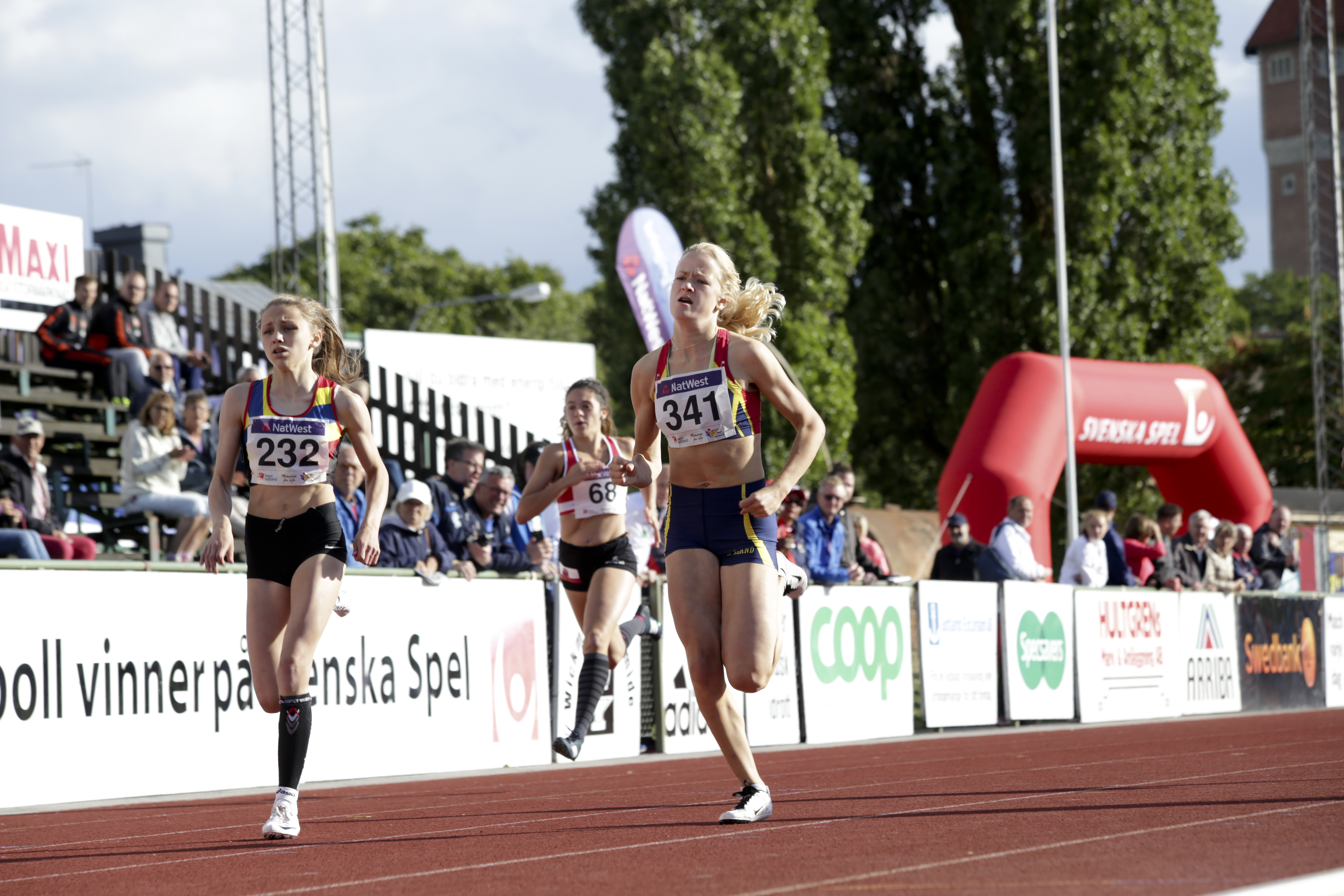 Stafettsilver till Åland