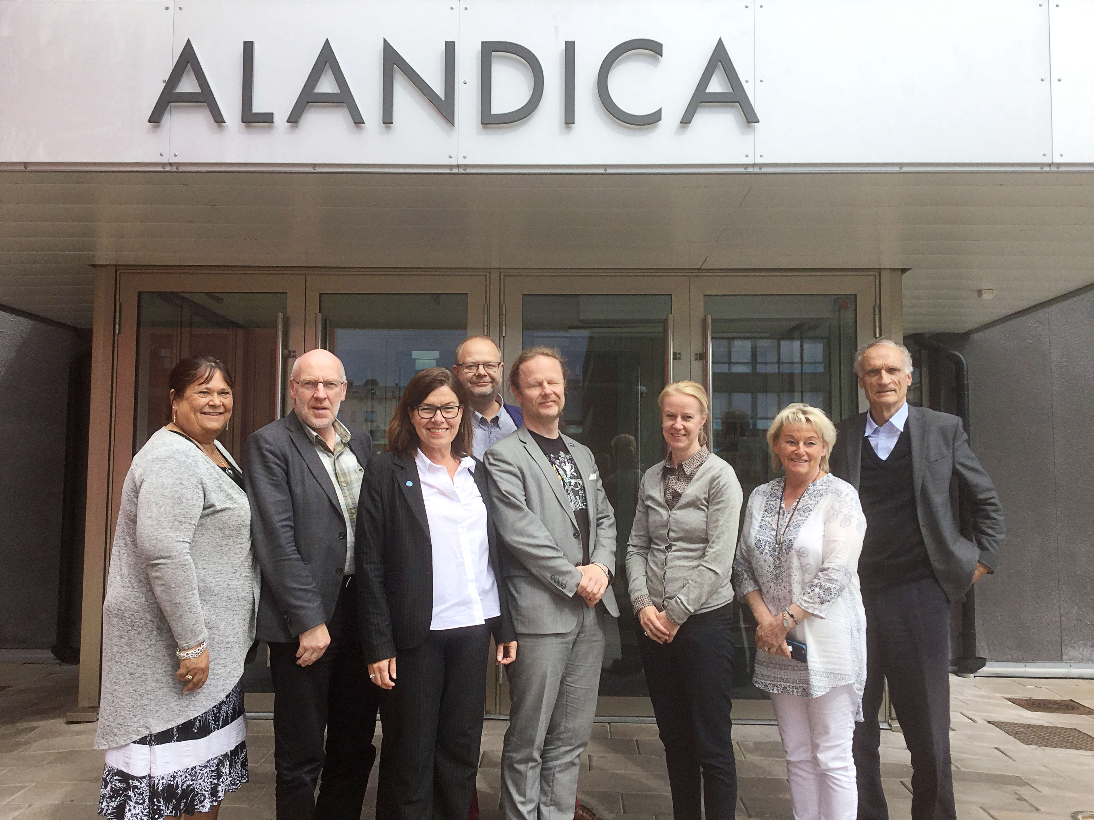 Fredsfrågor inleder stort nordiskt möte