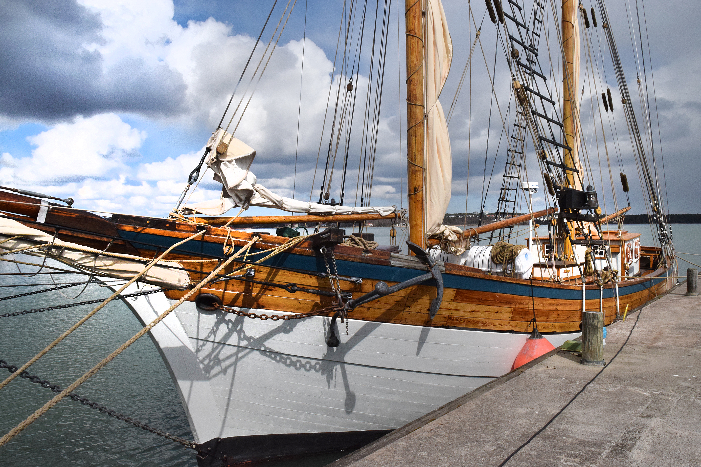 Båtäventyr för barn och äldre