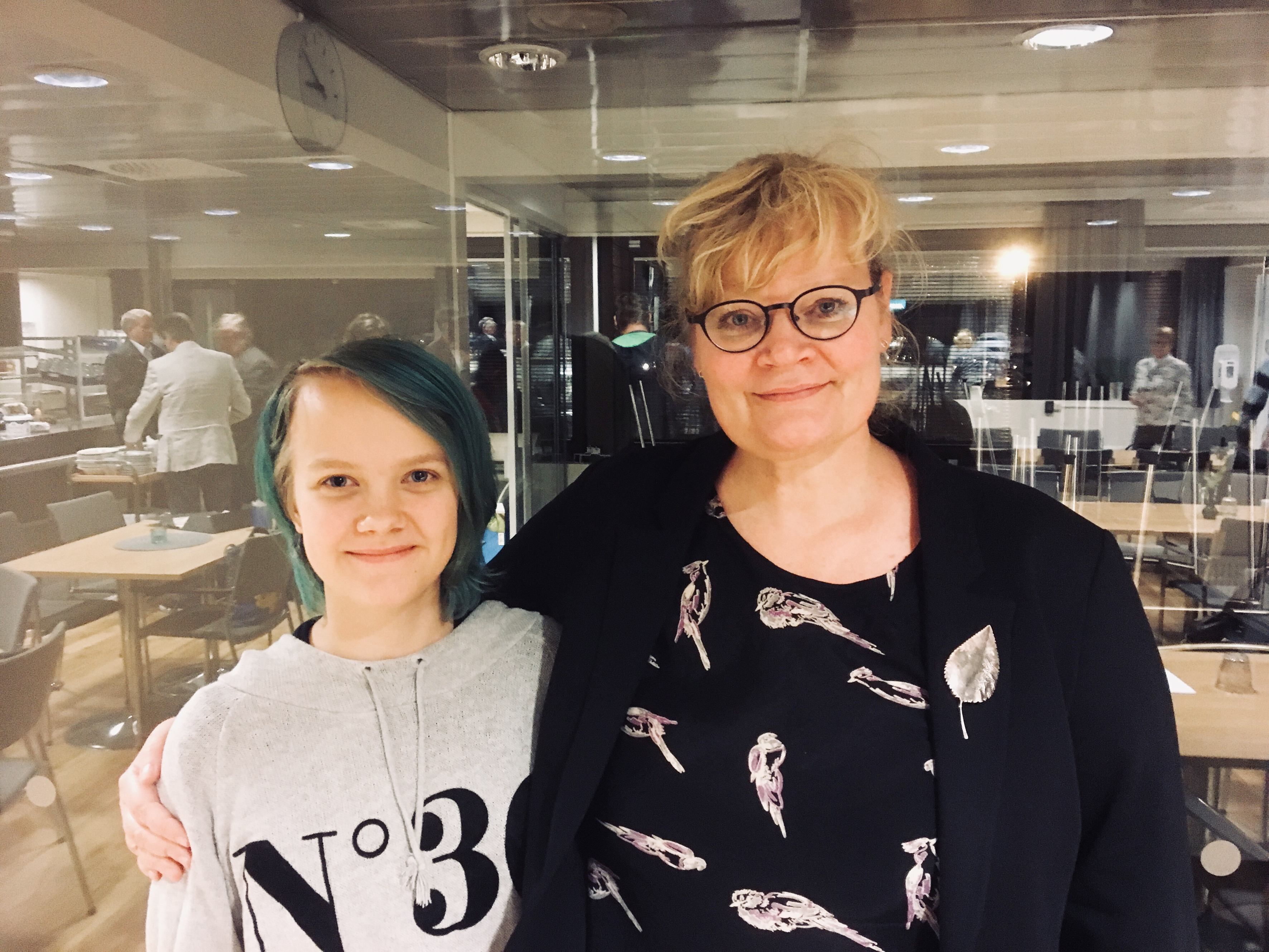 Moas motion mottogs med applåder