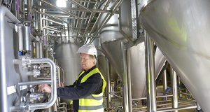 Stallhagens burköl på väg till butikerna