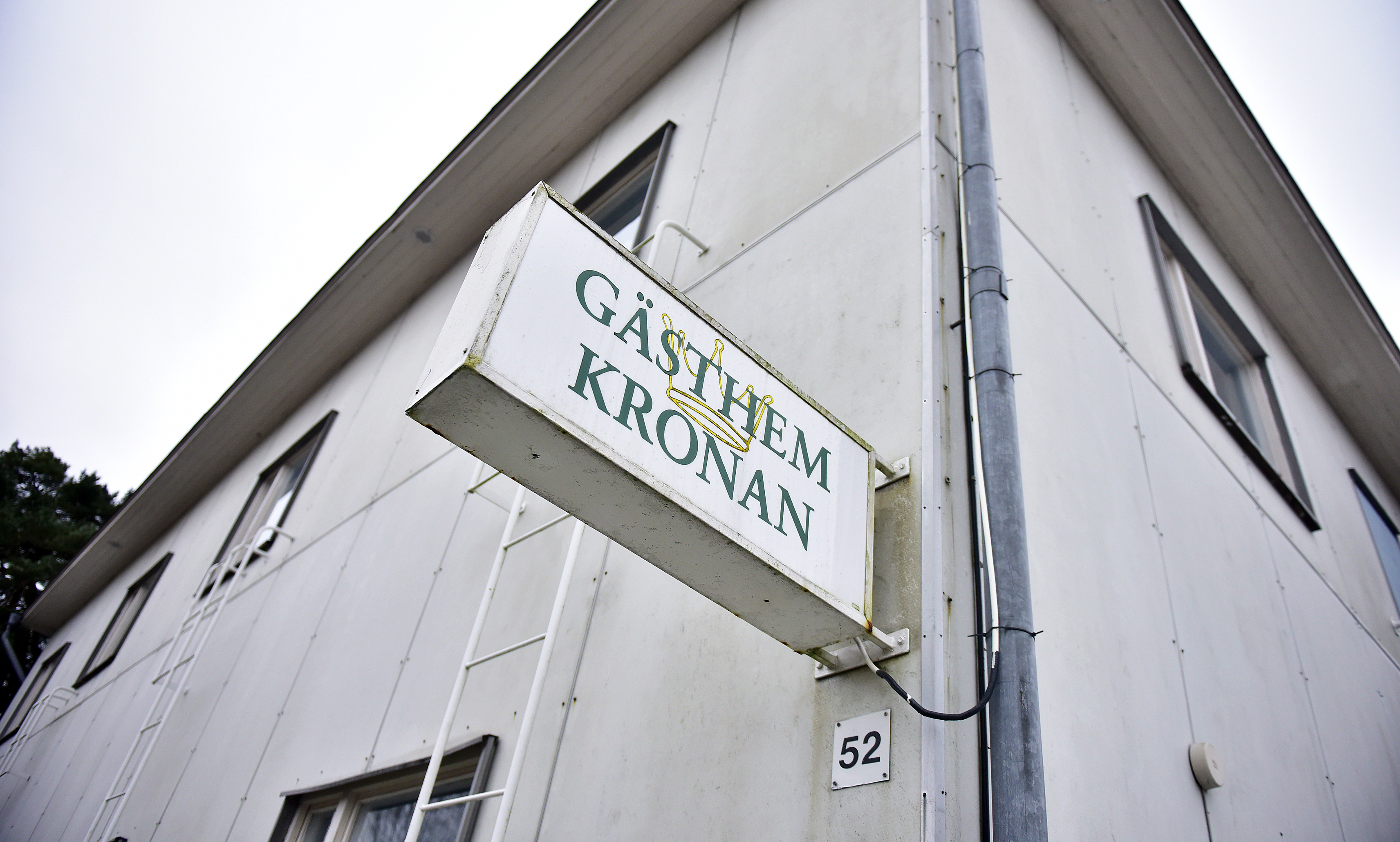 Avvisar krav från gästhem