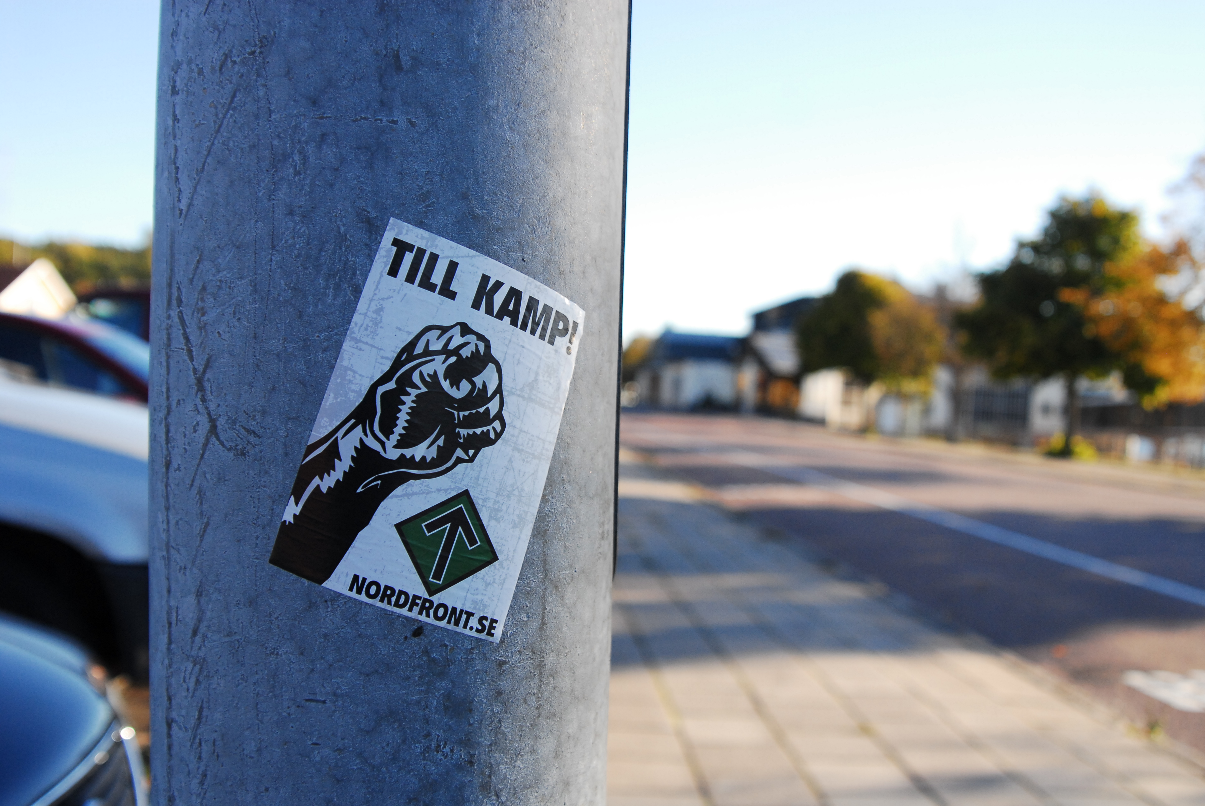 Nazismen får inte legitimeras som vanlig politik