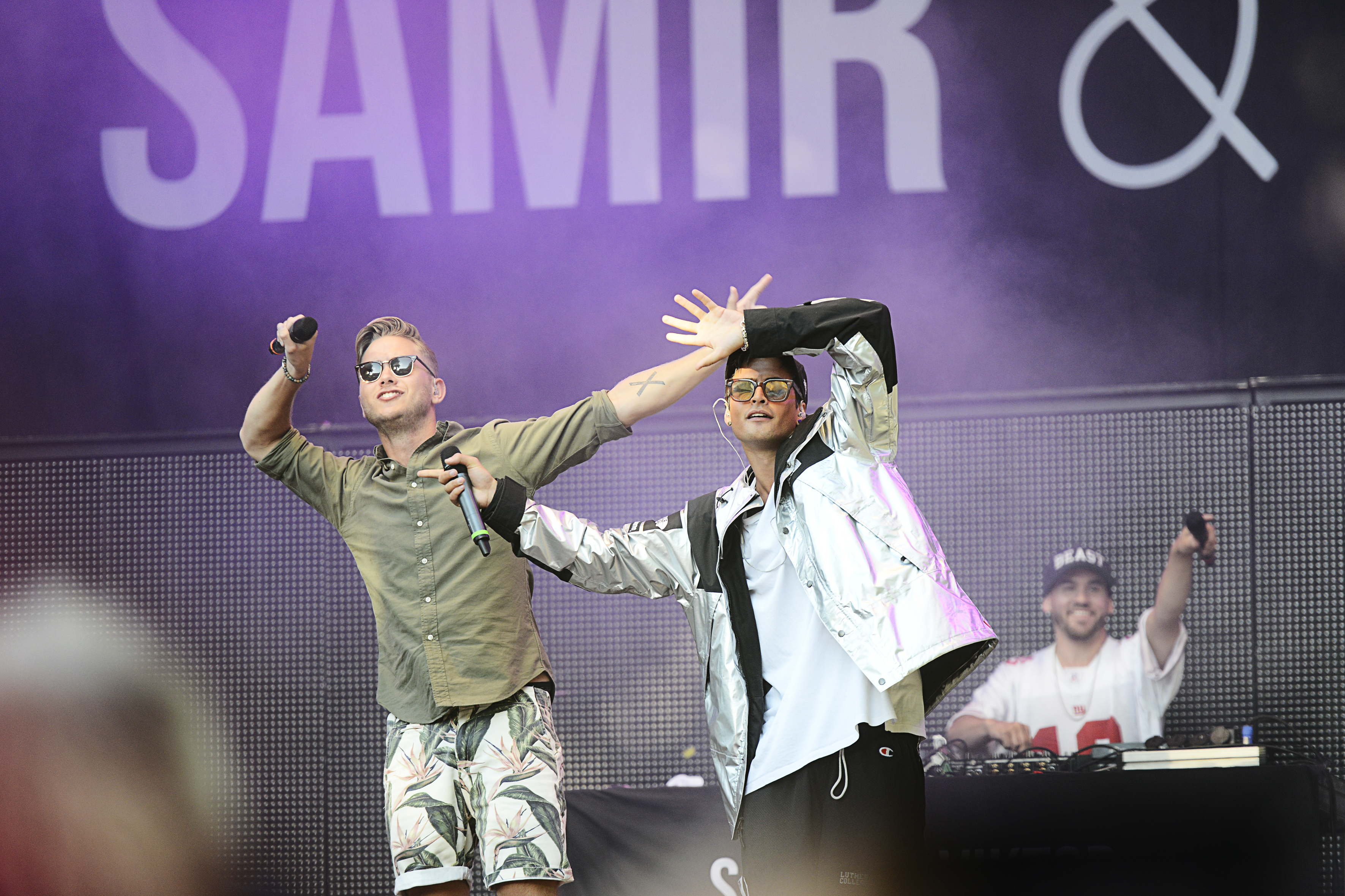Samir & Viktor shufflade på Torget