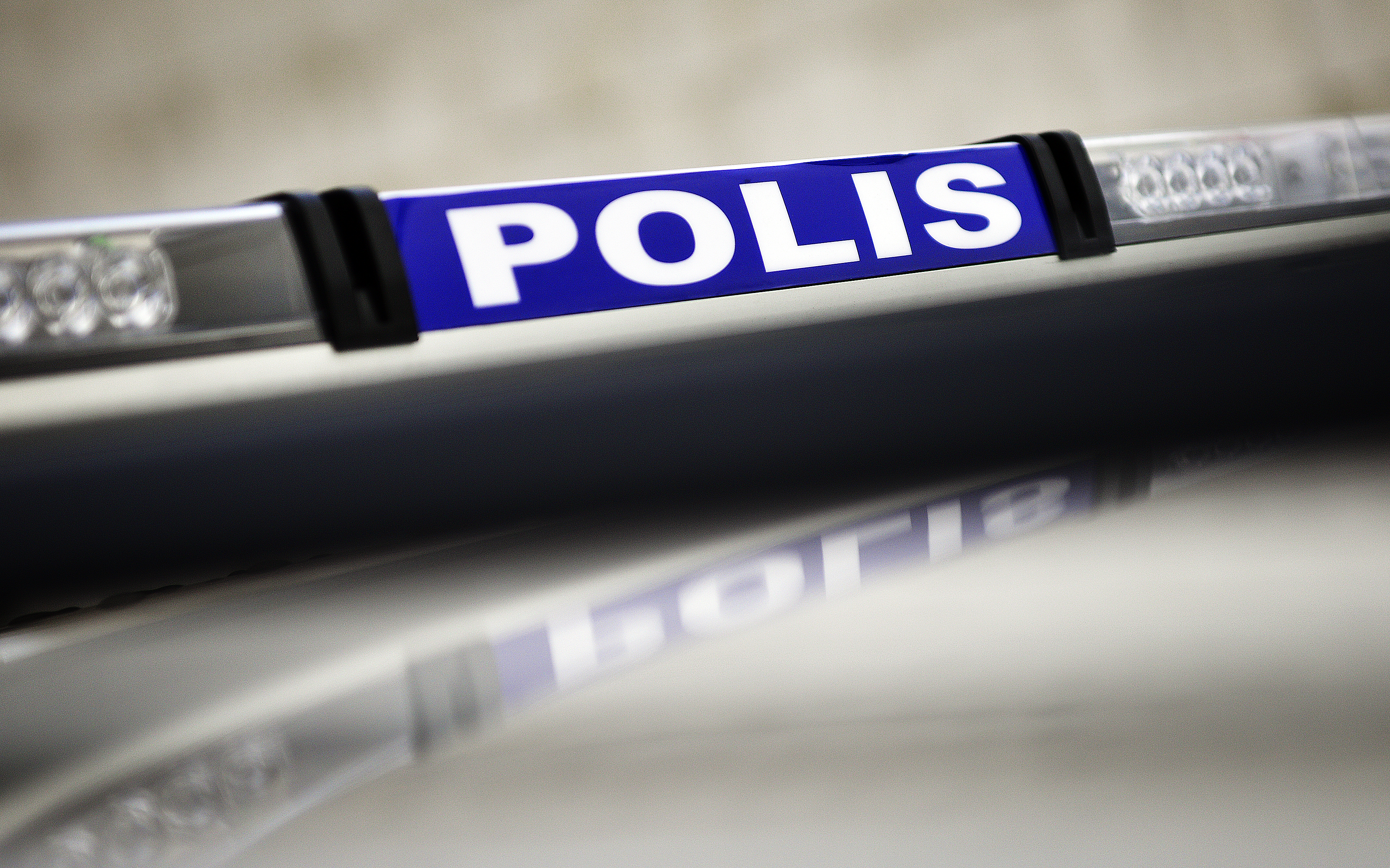 Två gripna – polisen efterlyser vittnen