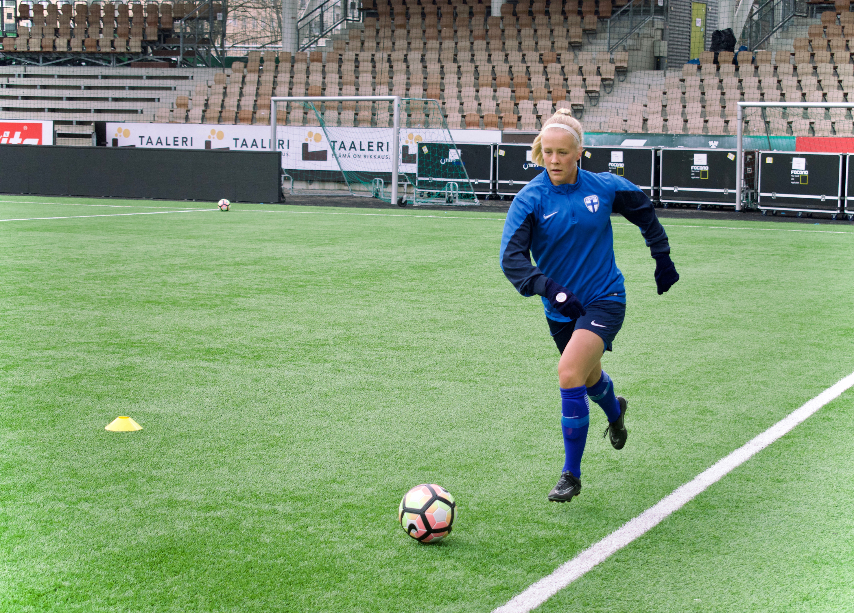 Engman uttagen till Cypern cup