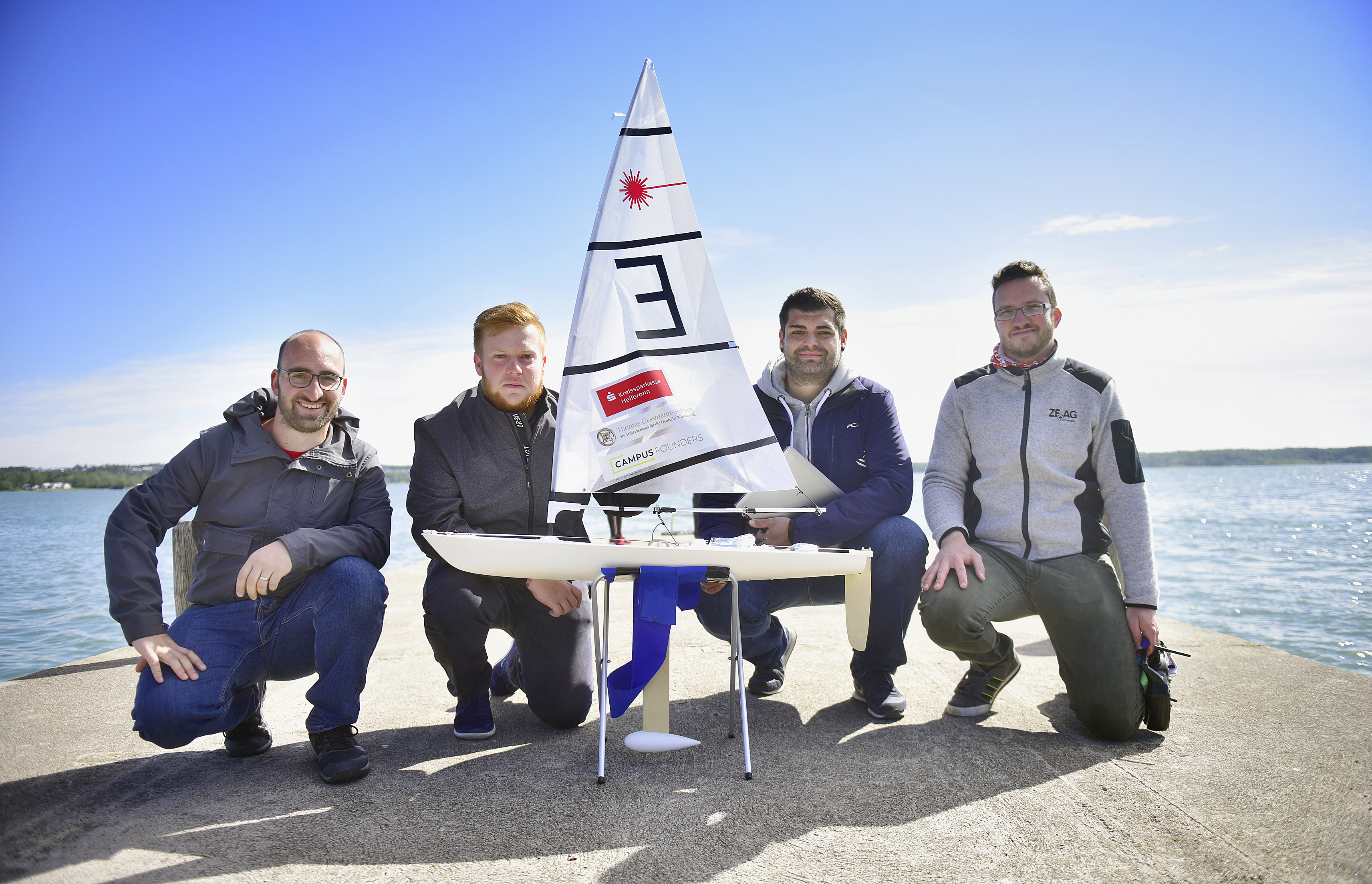 Robotbåtar tävlade i Sjökvarteret