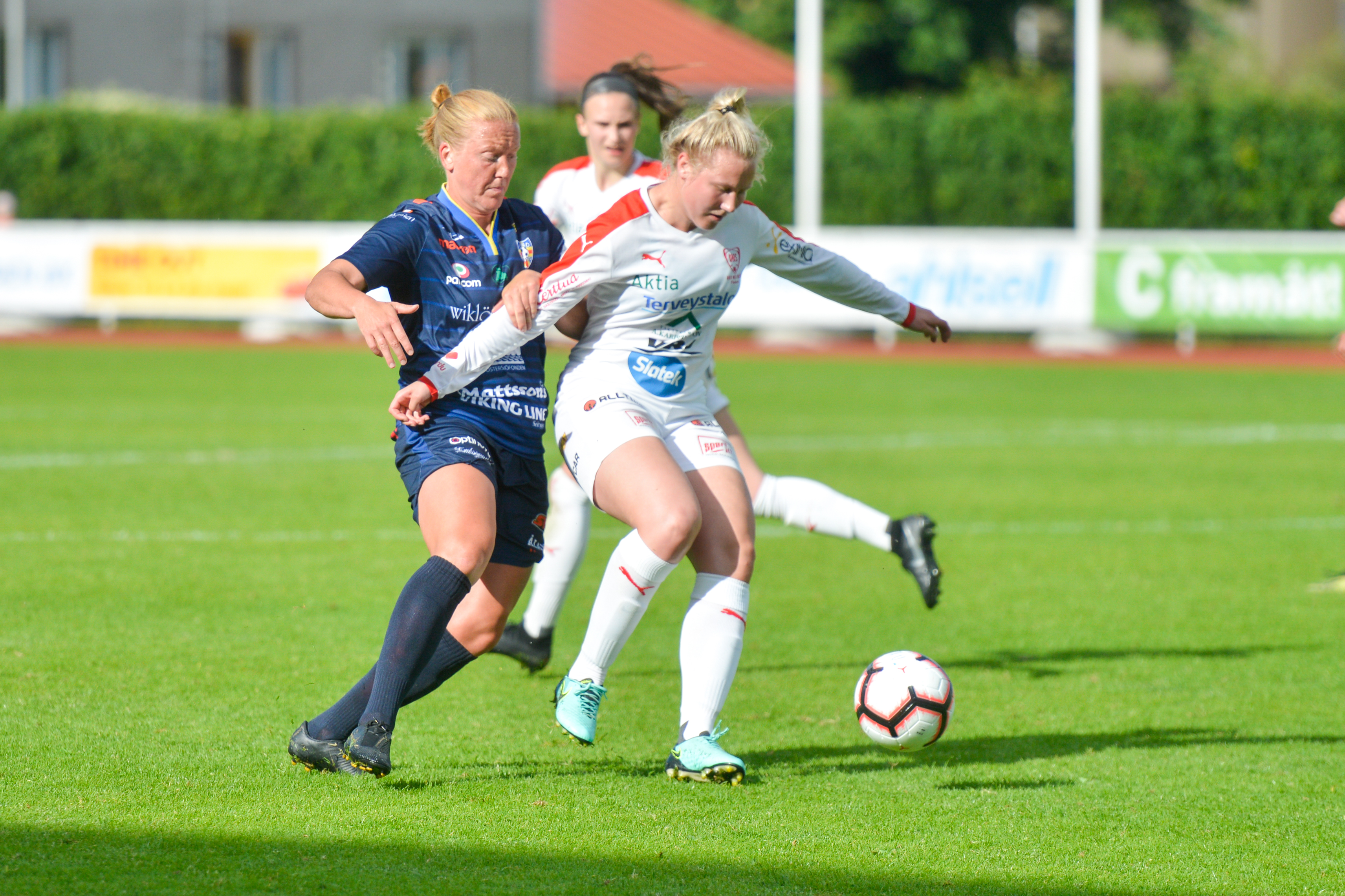 Landslagsbacken stannar i Åland United