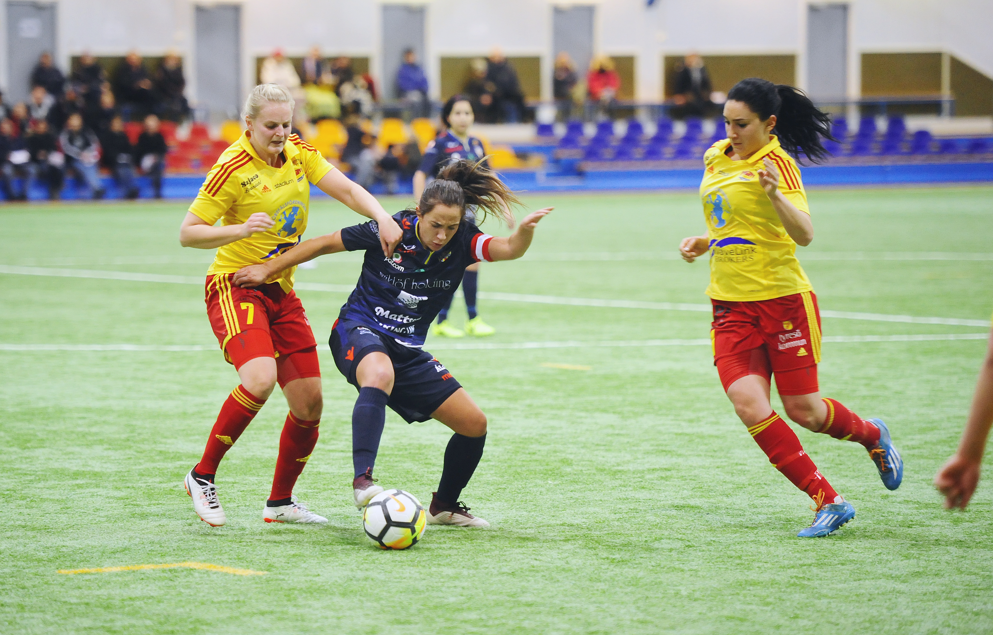 Från ÅU till Damallsvenskan