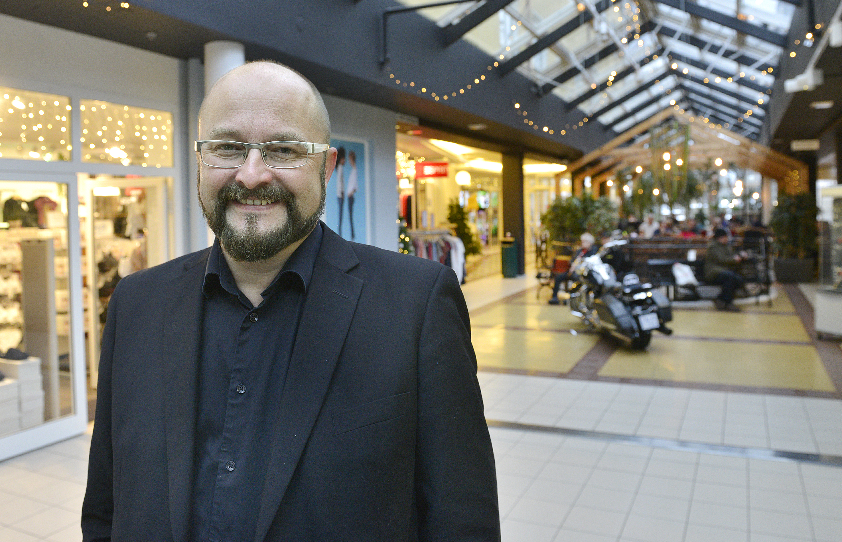 Dennis Jansson om demenscenter: Spännande