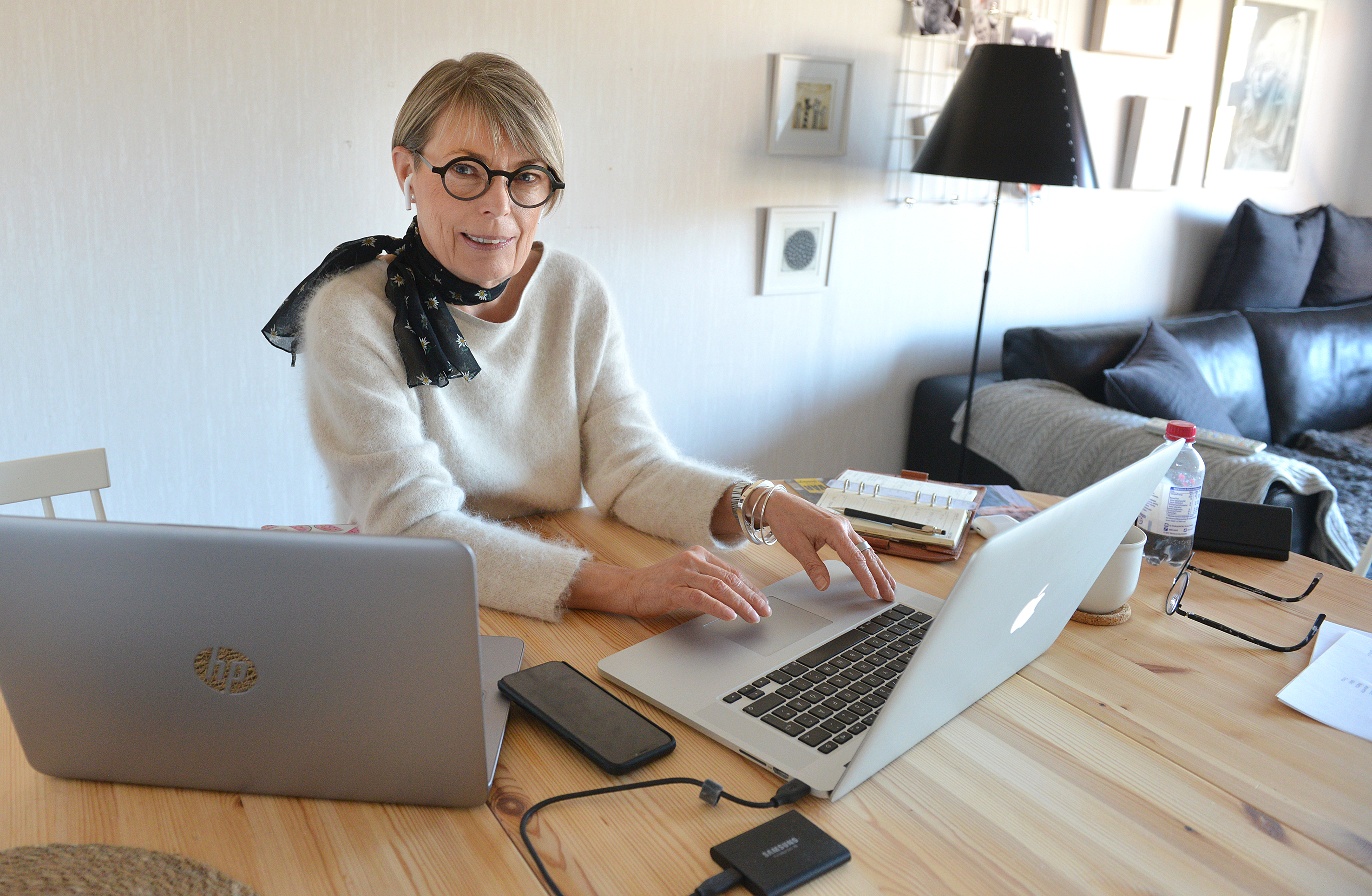 Församlingen ringer 1 200 seniorer