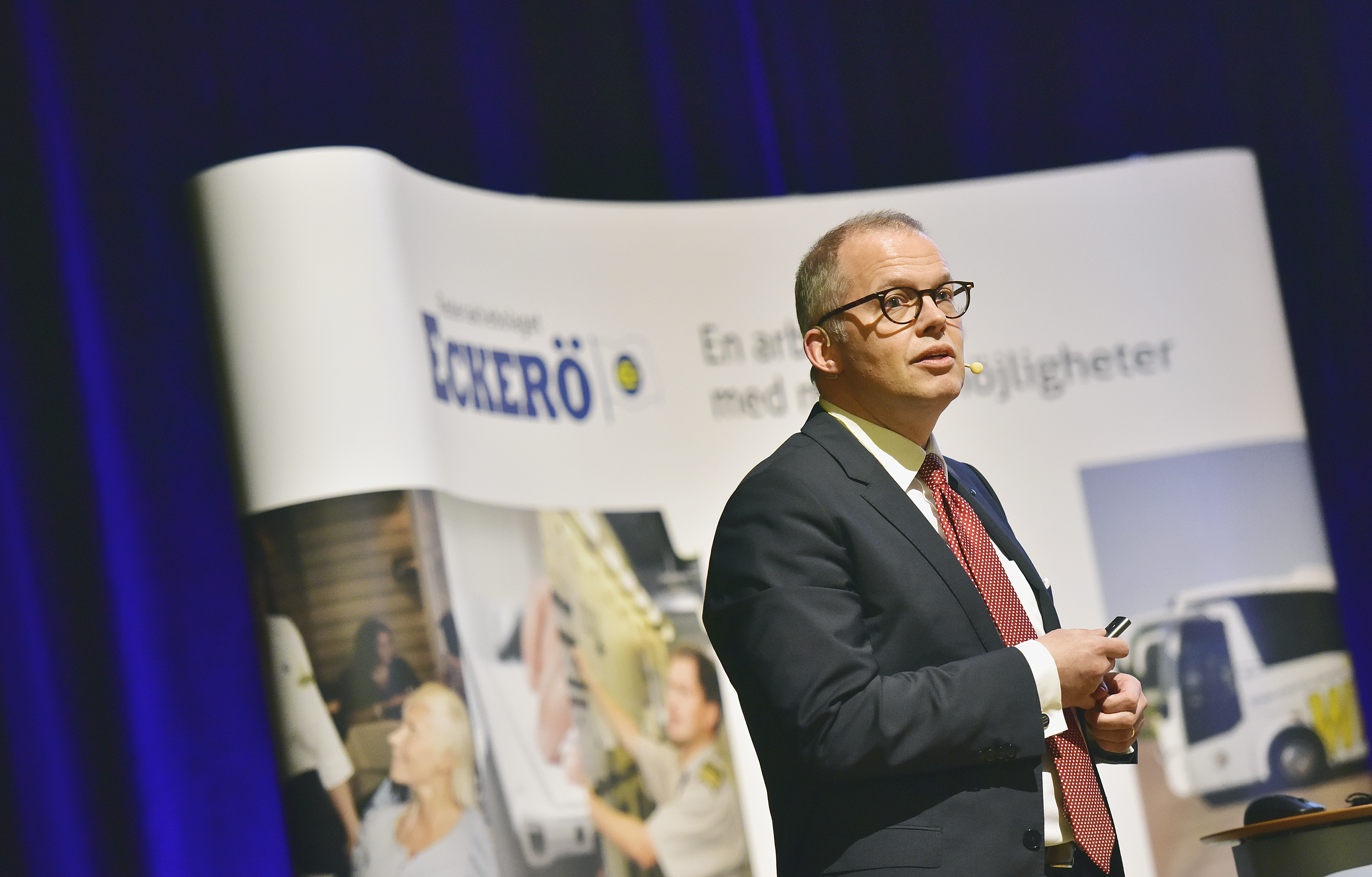 Det blåser kring Eckerörederiet