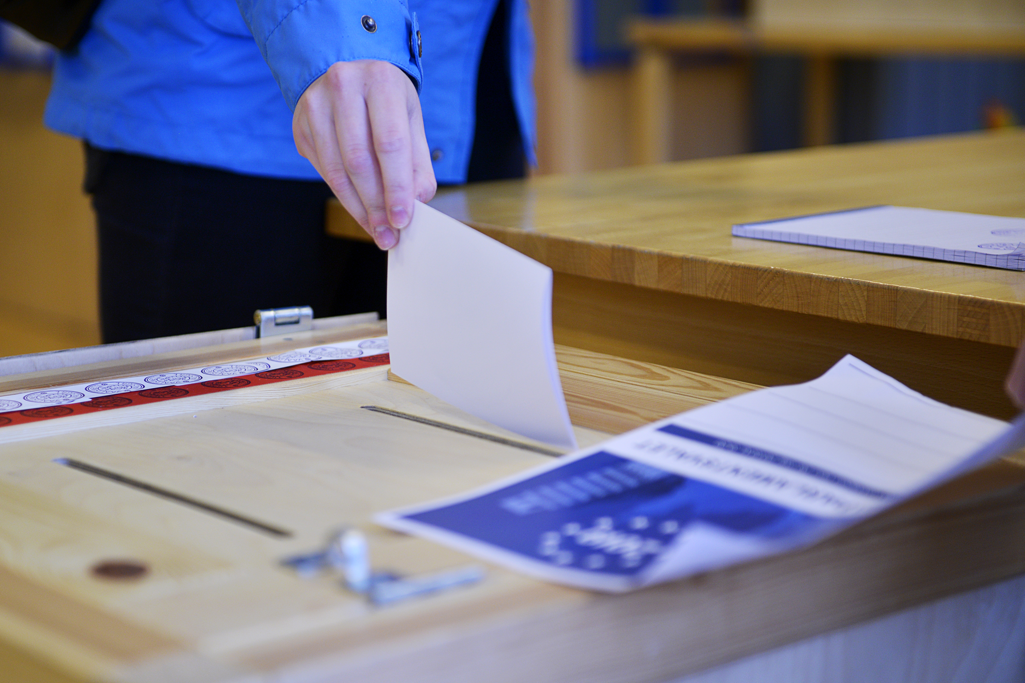 Diktatoriska inslag breder ut sig i Europa