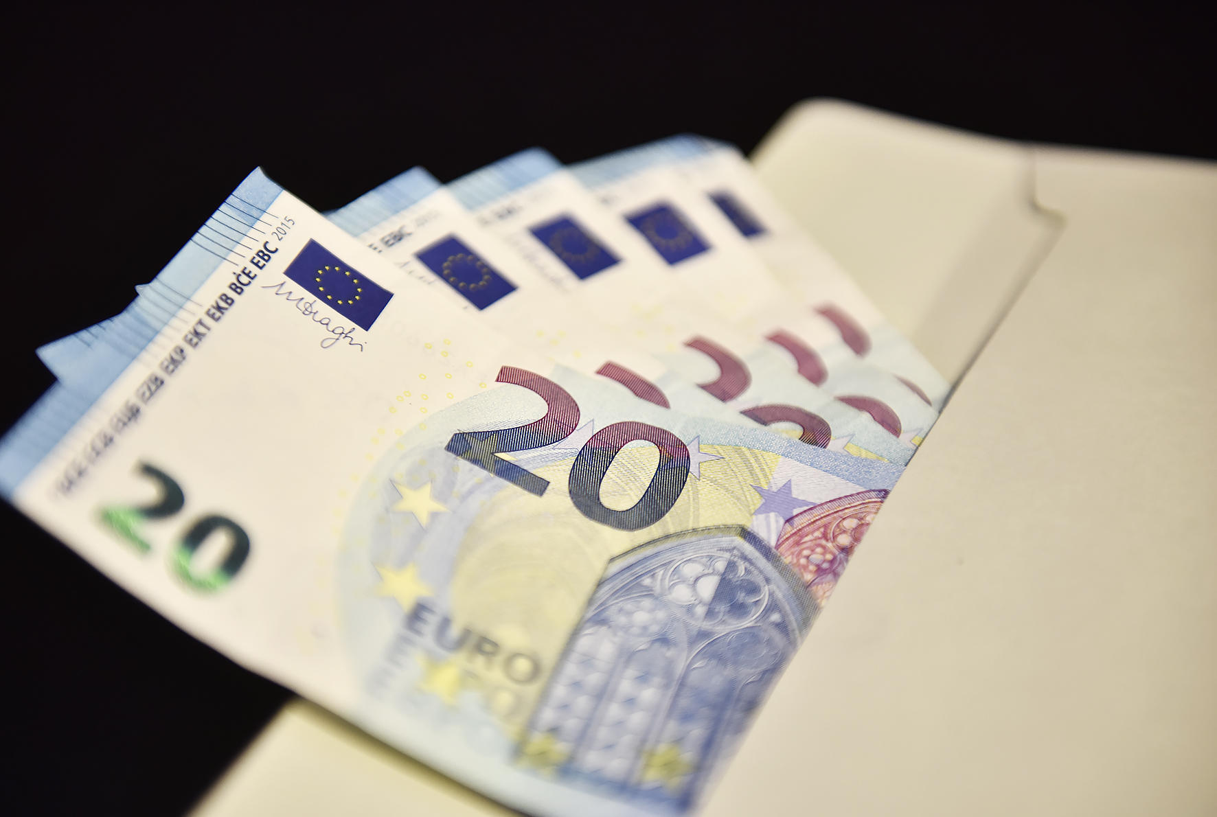 Drastiska förslag för att sänka kommunutgifter