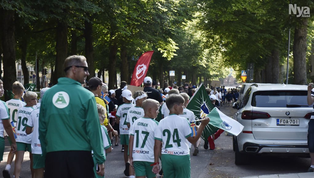 Se Bildspelet Fr n Alandia Cup invigningen Nya land se-bildspelet-fr-n-alandia-cup-invigningen-nya-land