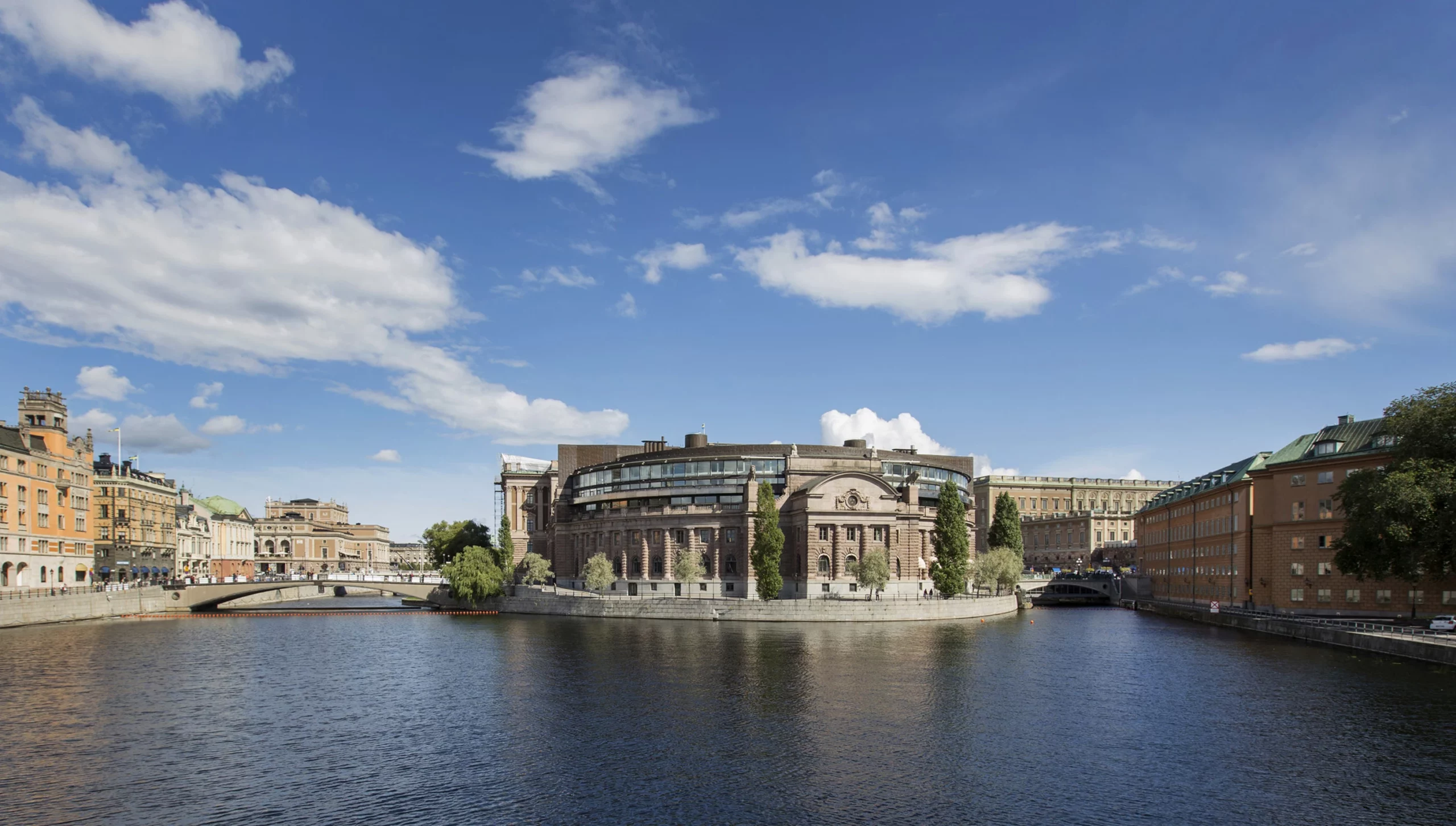 Logiken bakom spektaklet