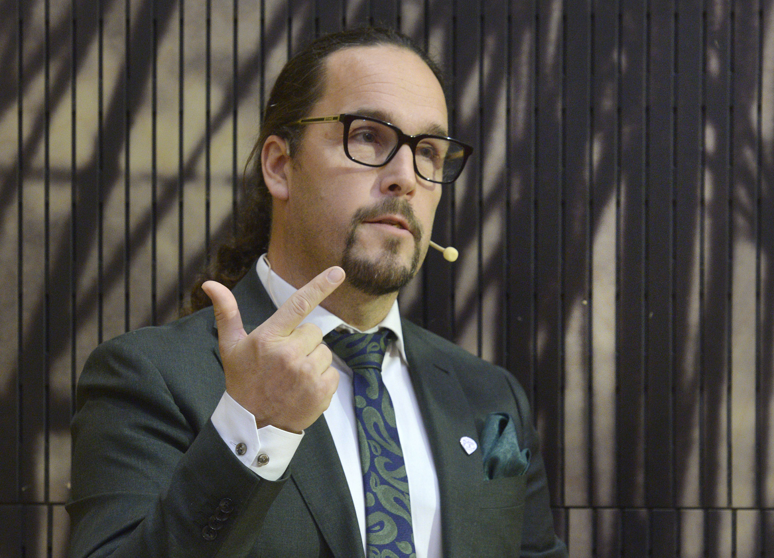 Brett stöd för strängare regler för arbetssökande