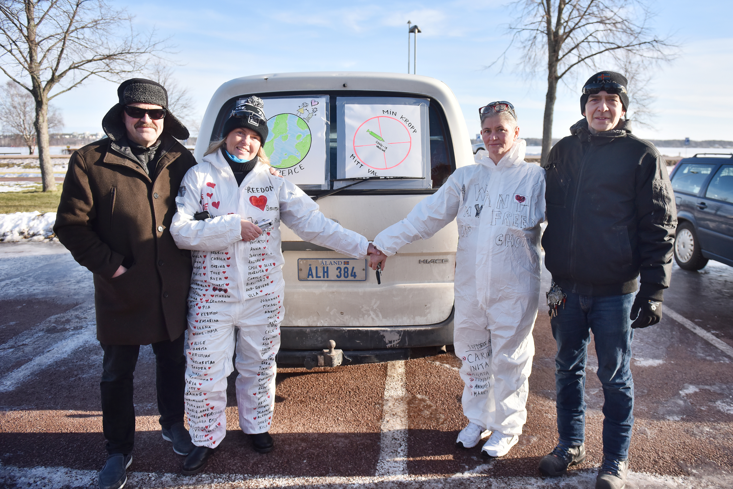 Bilburna vaccinskeptiker samlades till demonstration