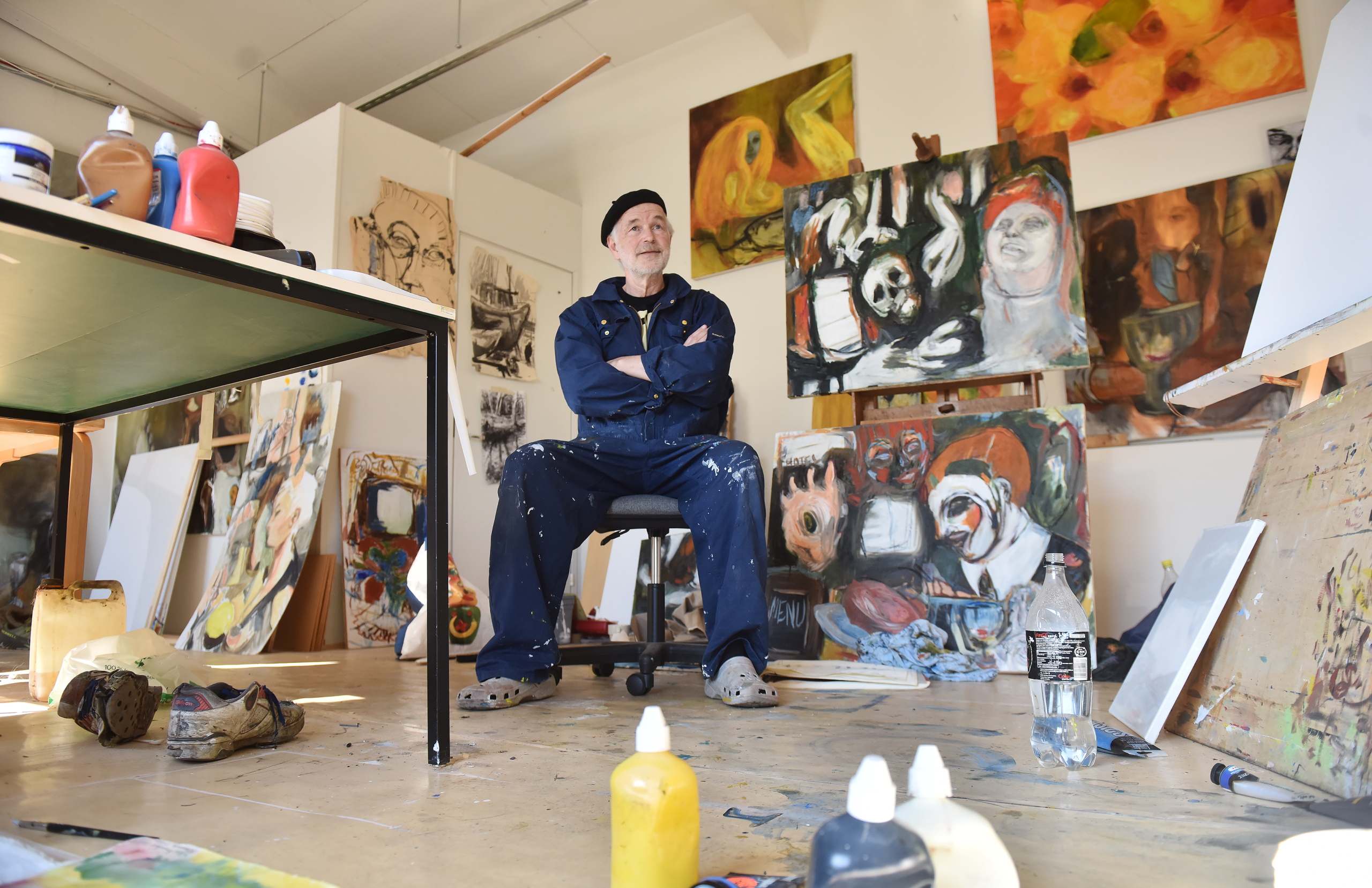 Ralph Branders livemålar på Litteraturdagarna: ”Alla människor är konstnärliga i grunden”