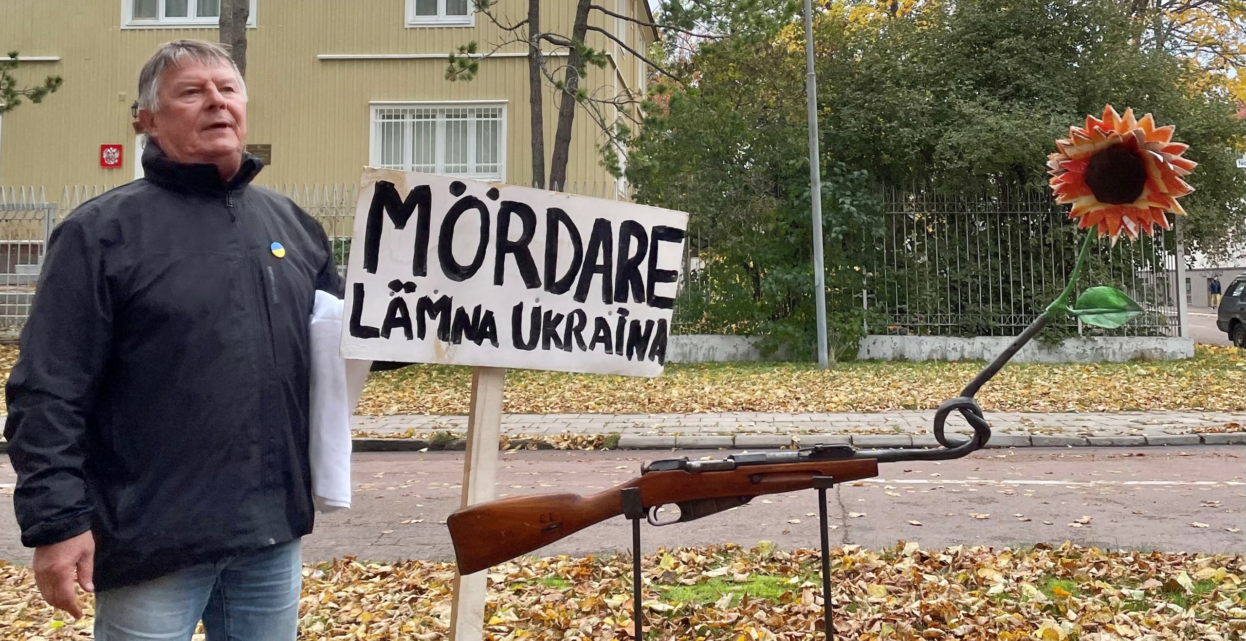 Mosse Wallén i polisförhör om Ukrainaskulptur