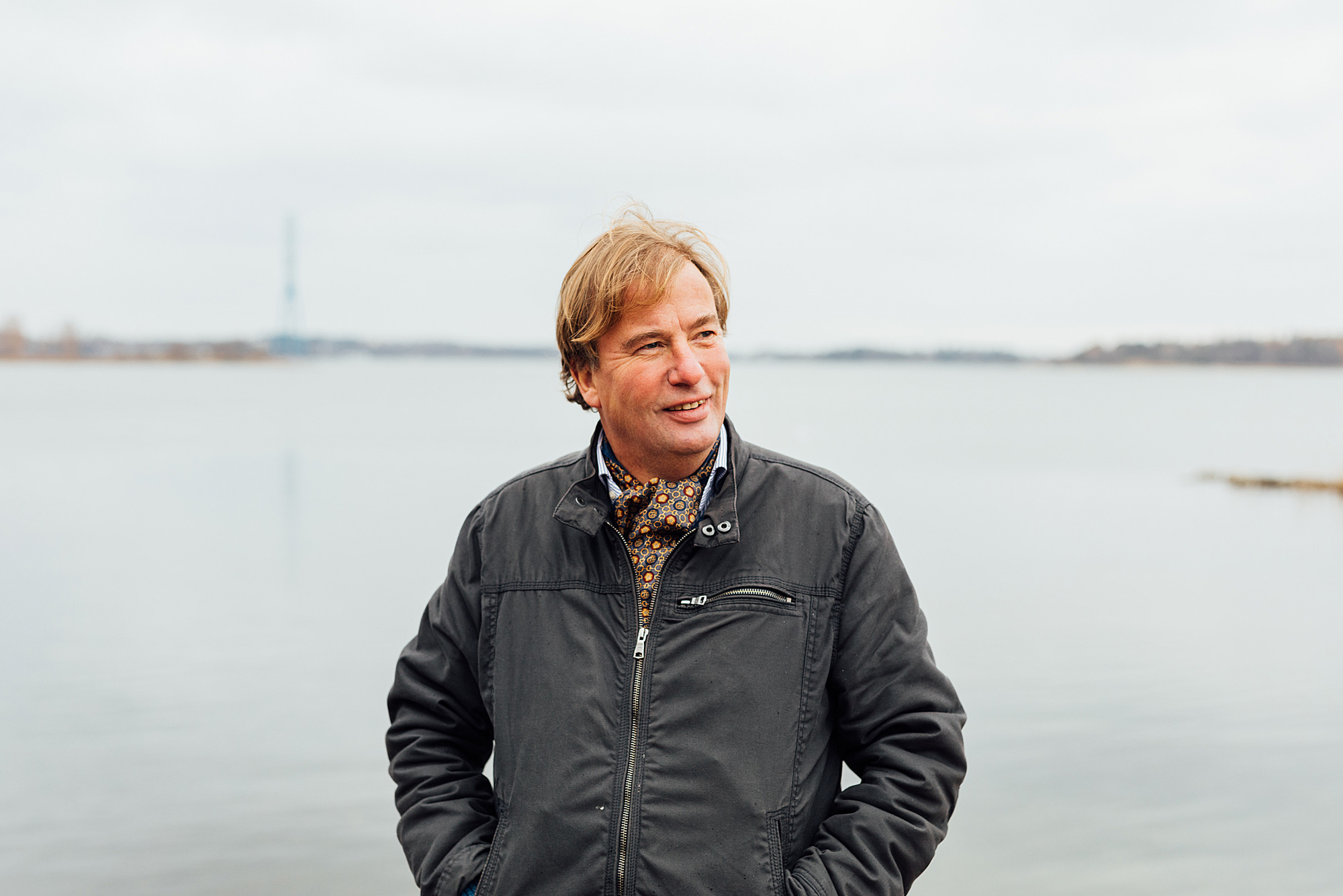 Nyan recenserar: Klantiga ålänningar i rolig men ospännande Kobbat-comeback