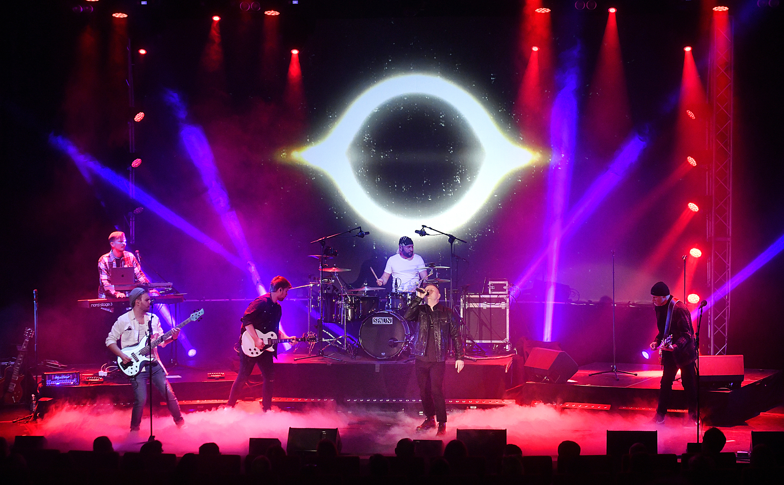 Full fart när 90-talsmusiken firades på Alandica