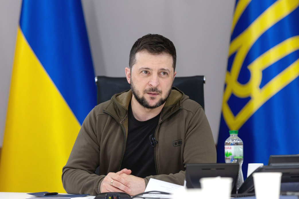 Volodomyr Zelenskyj har landat i Norge – klart att det bara är Olena Zelenska på Ålandsbesök