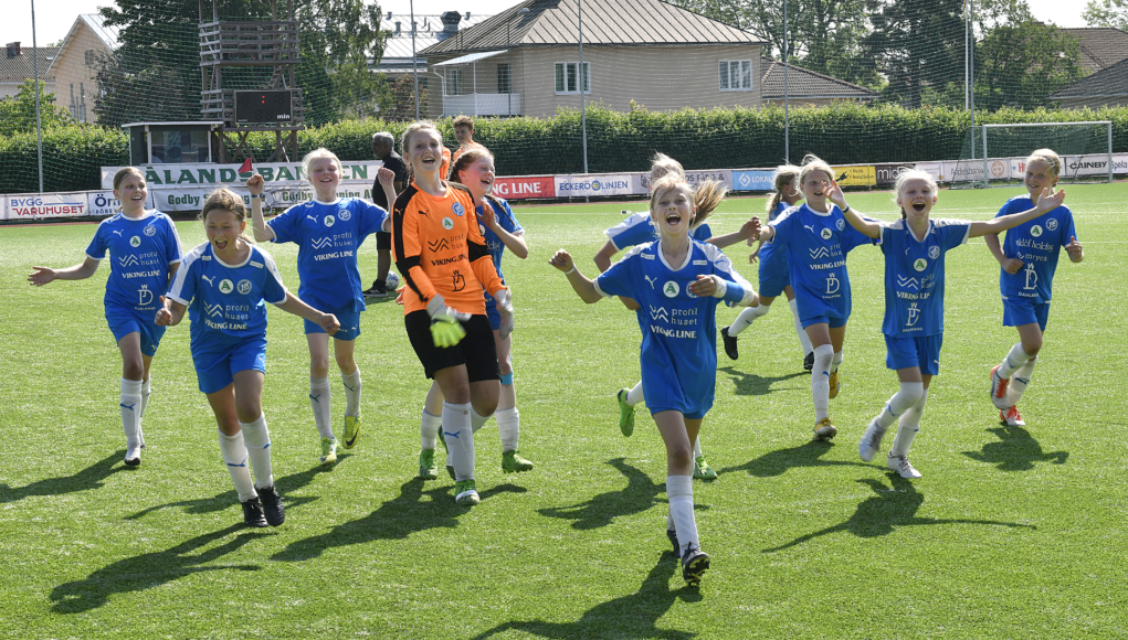 Se Bilderna H r N r JIK Vann Alandia Cup Nya land se-bilderna-h-r-n-r-jik-vann-alandia-cup-nya-land