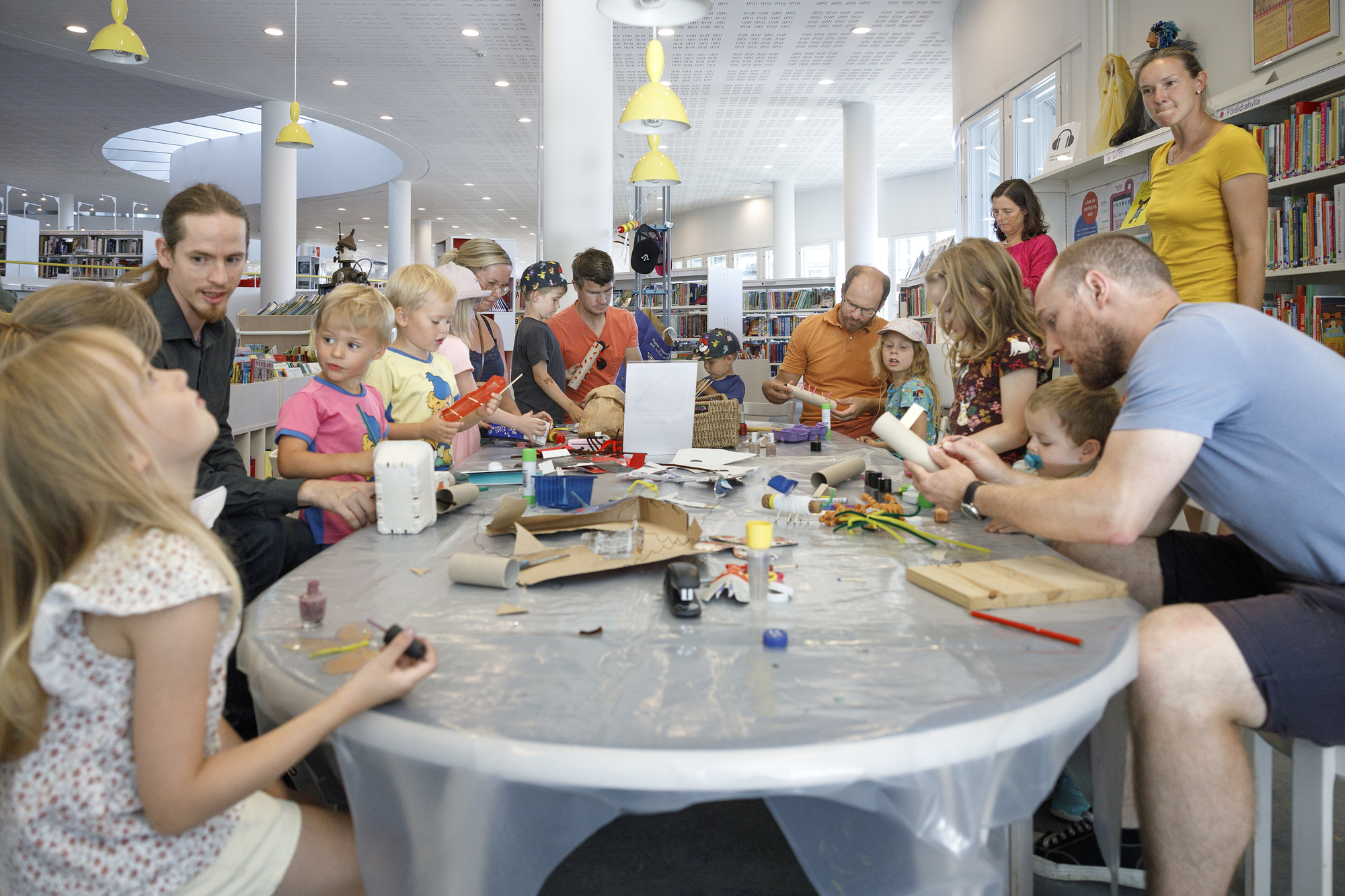 Intelligens finns i både huvud och händer