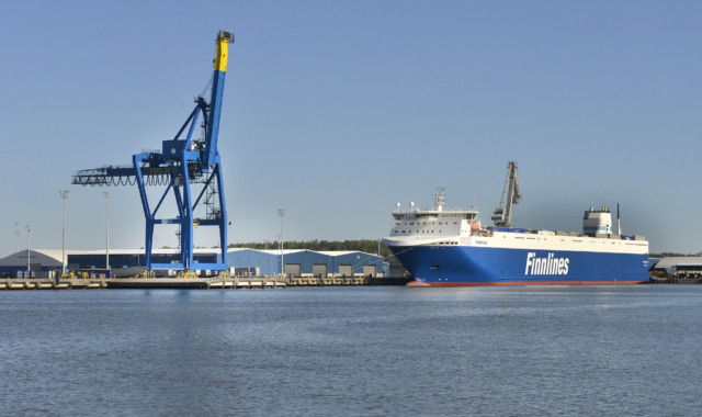 Global osäkerhet tär på Finnlines omsättning