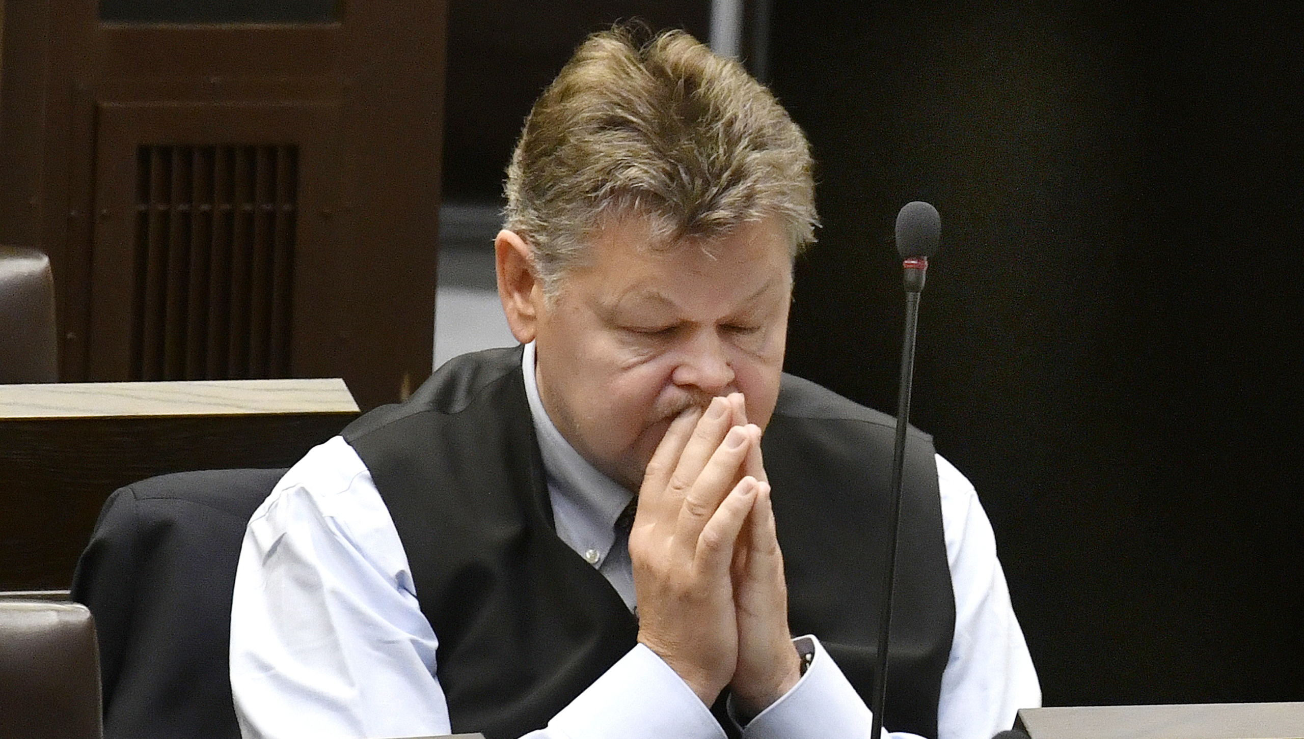 Finansministern om rättegångskostnaderna: ”Jag blir lite förvånad”