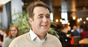 Regeringspusslet: Alla partier kvar i spelet