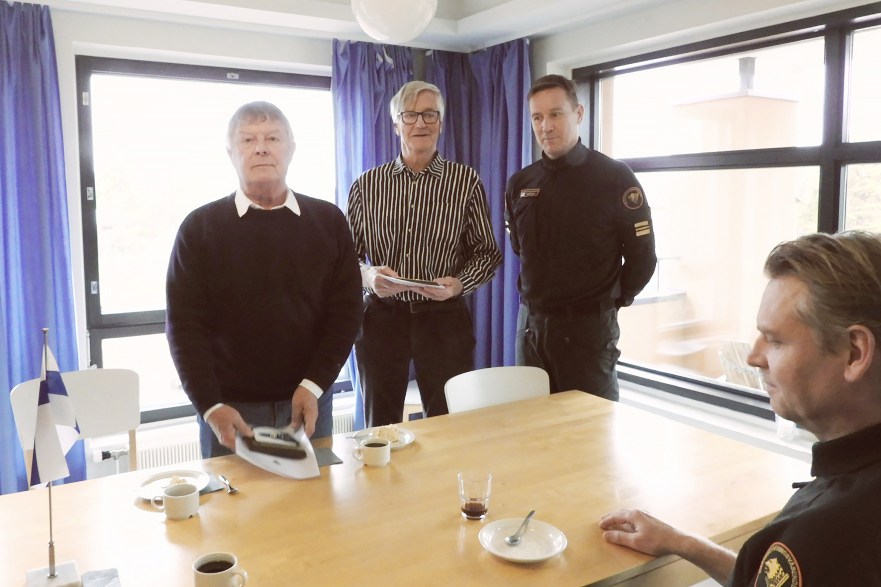 Sjöbevakare hyllade åländska livräddarna