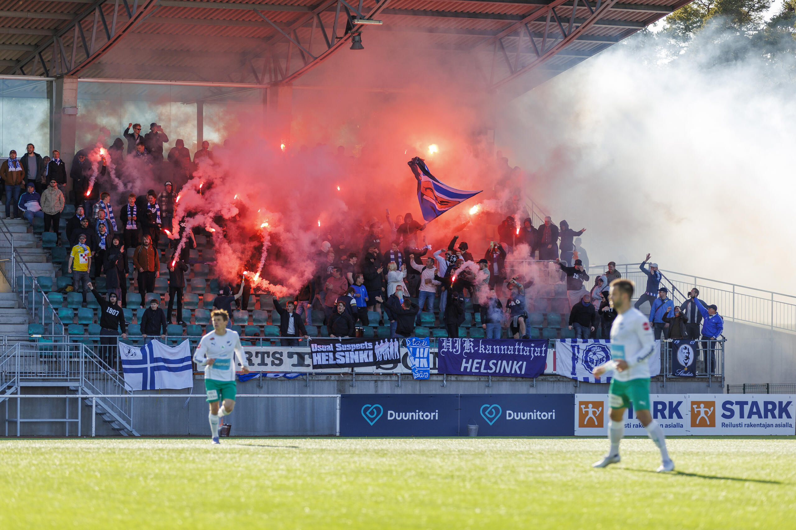 IFK föll mot HJK i säsongspremiären – trots spel med en man mer
