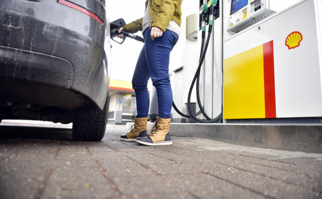Köpte 9 000 liter bränsle med upphittat tankkort