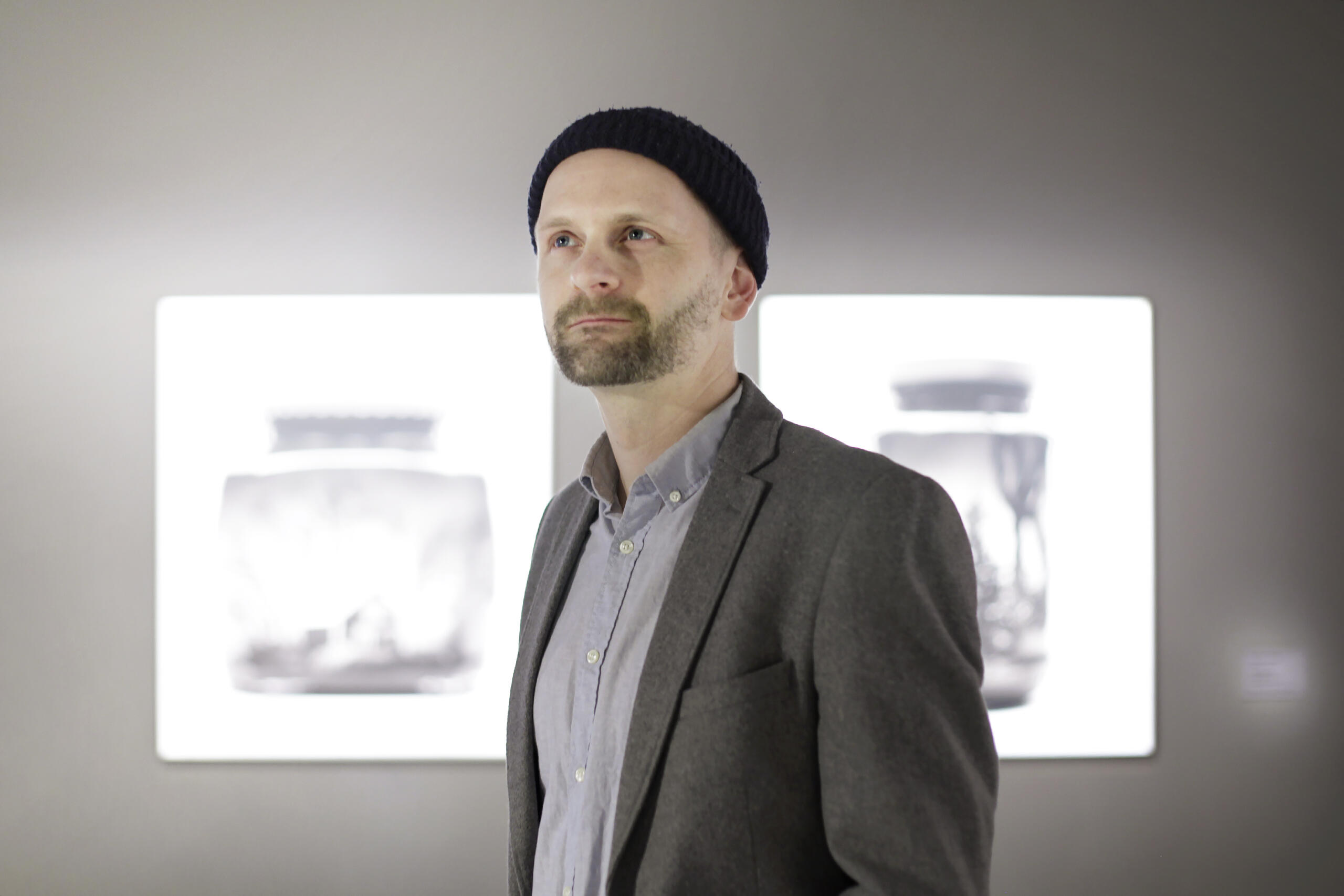 ”Alternature”: sinnligt, jordiskt och magiskt i ny utställning