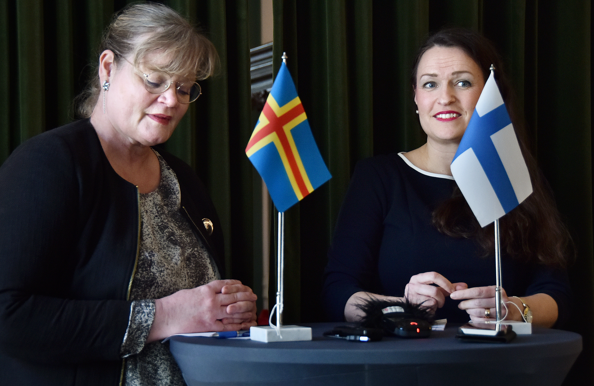 Bekanta namn i arbetsgrupp för beredning av ny självstyrelselag