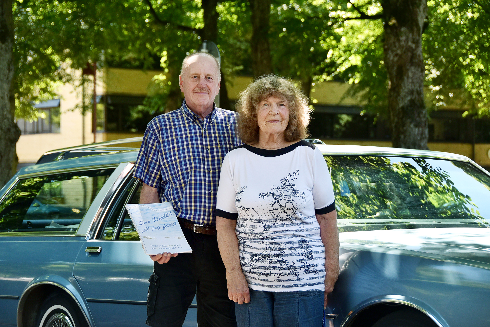 Eva Nylund ger ut bok med egna visor
