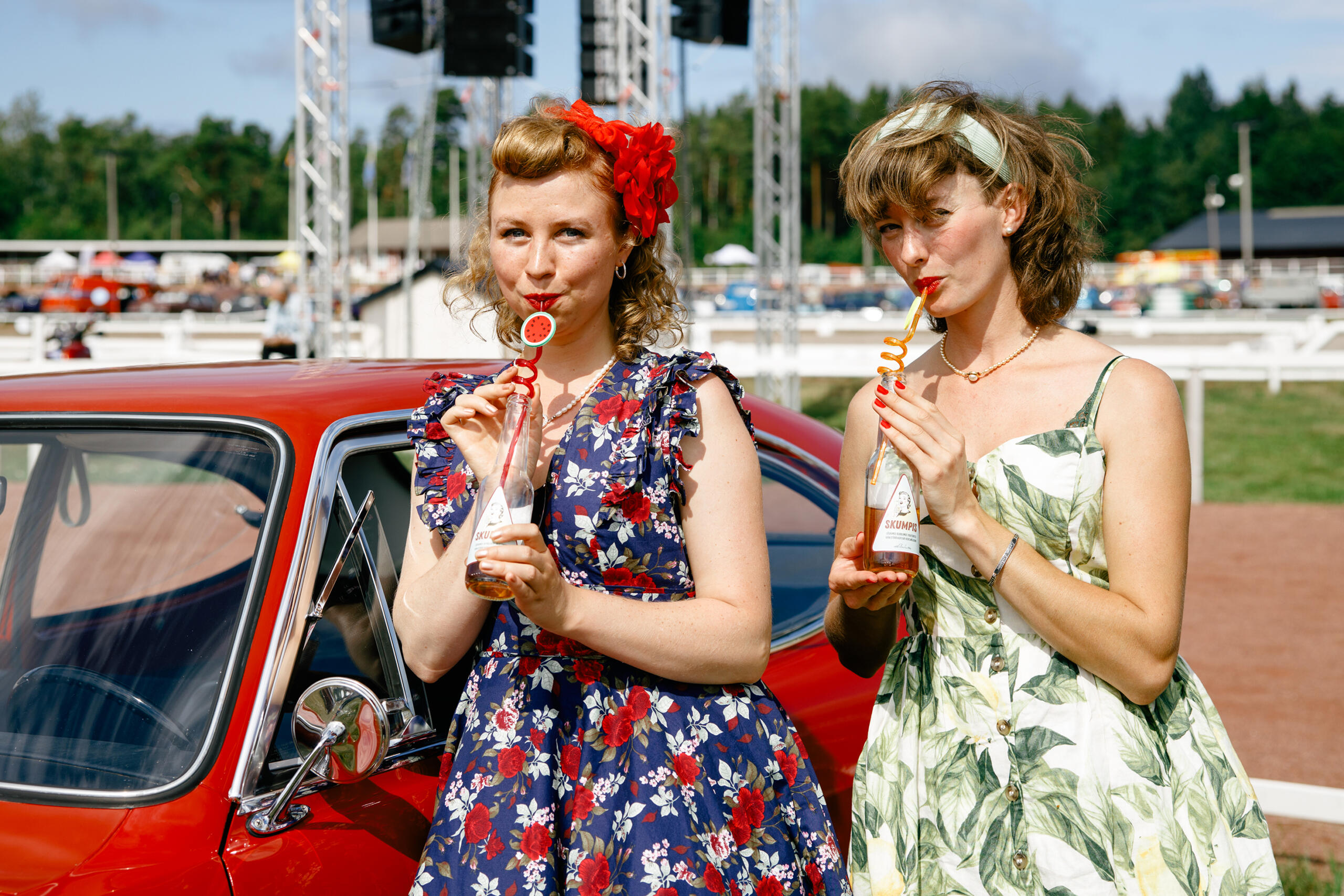 Bildspel-Oldtime Cruisers Car Show