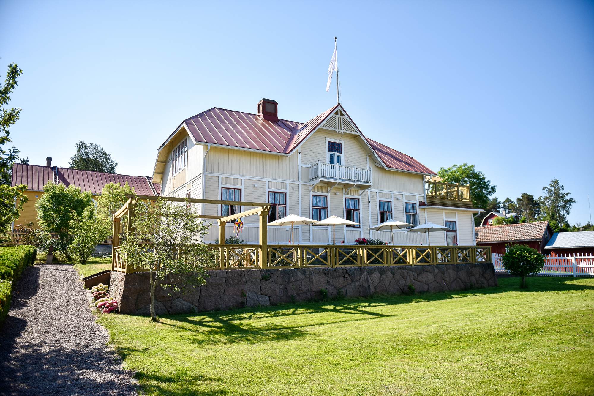 Carlsro badhotell fortfarande till salu