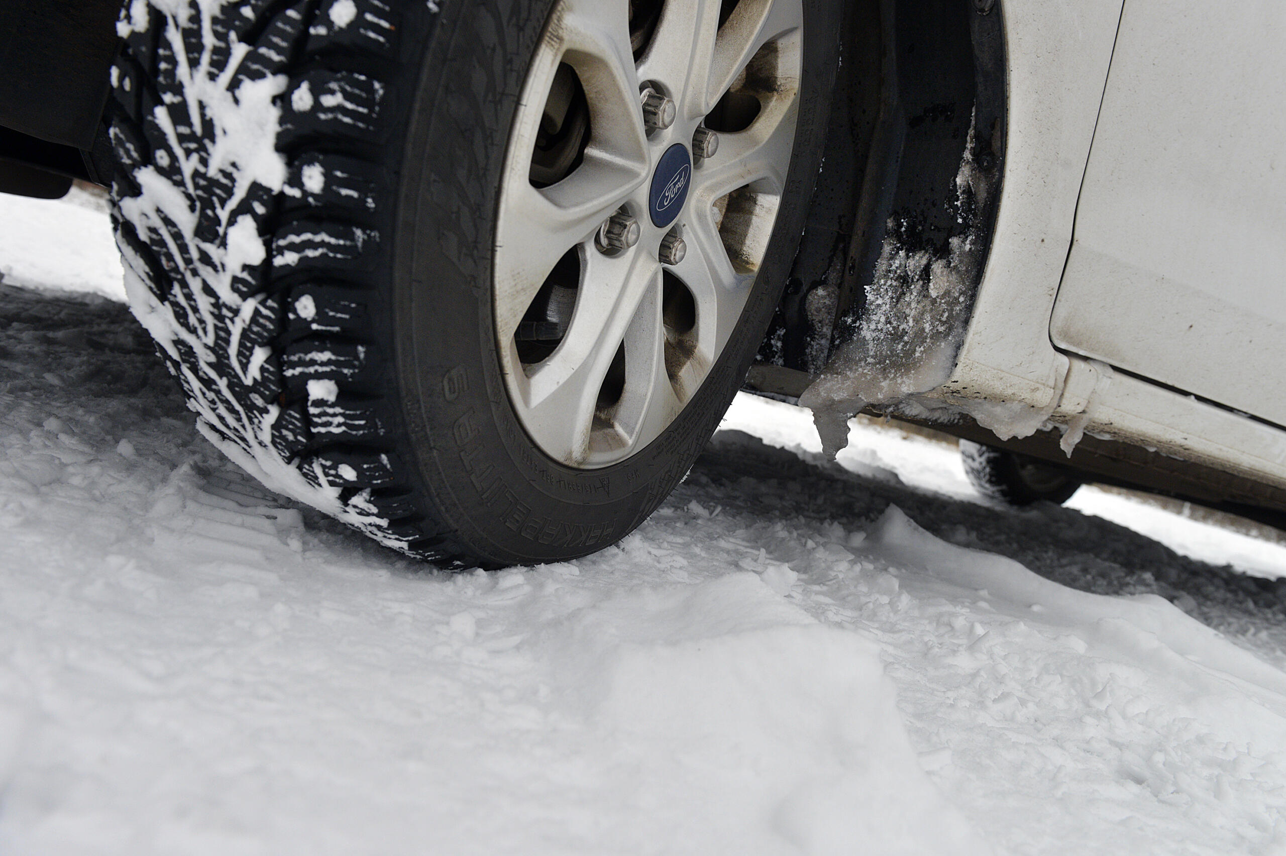 Ishalka i hela landskapet, kör försiktigt