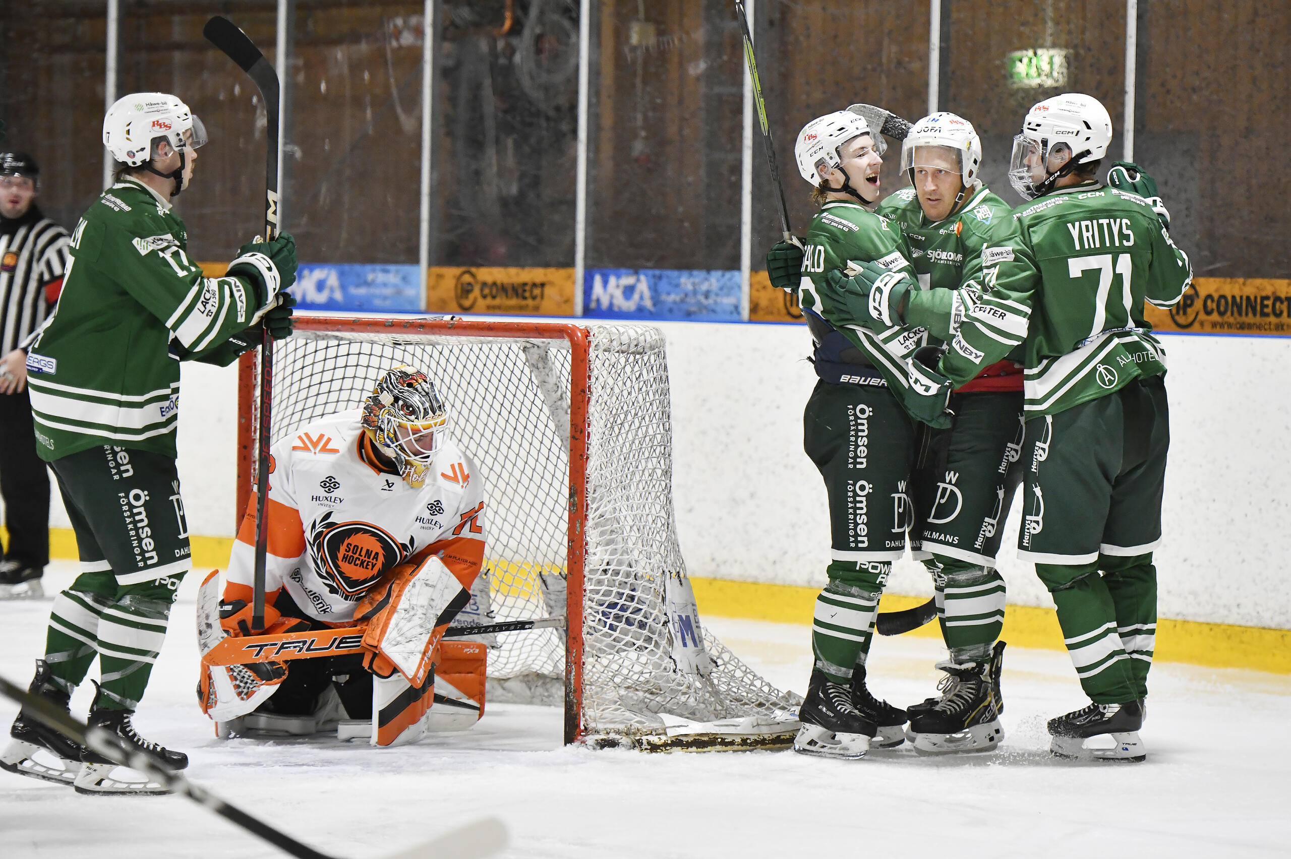 Dubbla segrar för IFK-hockey