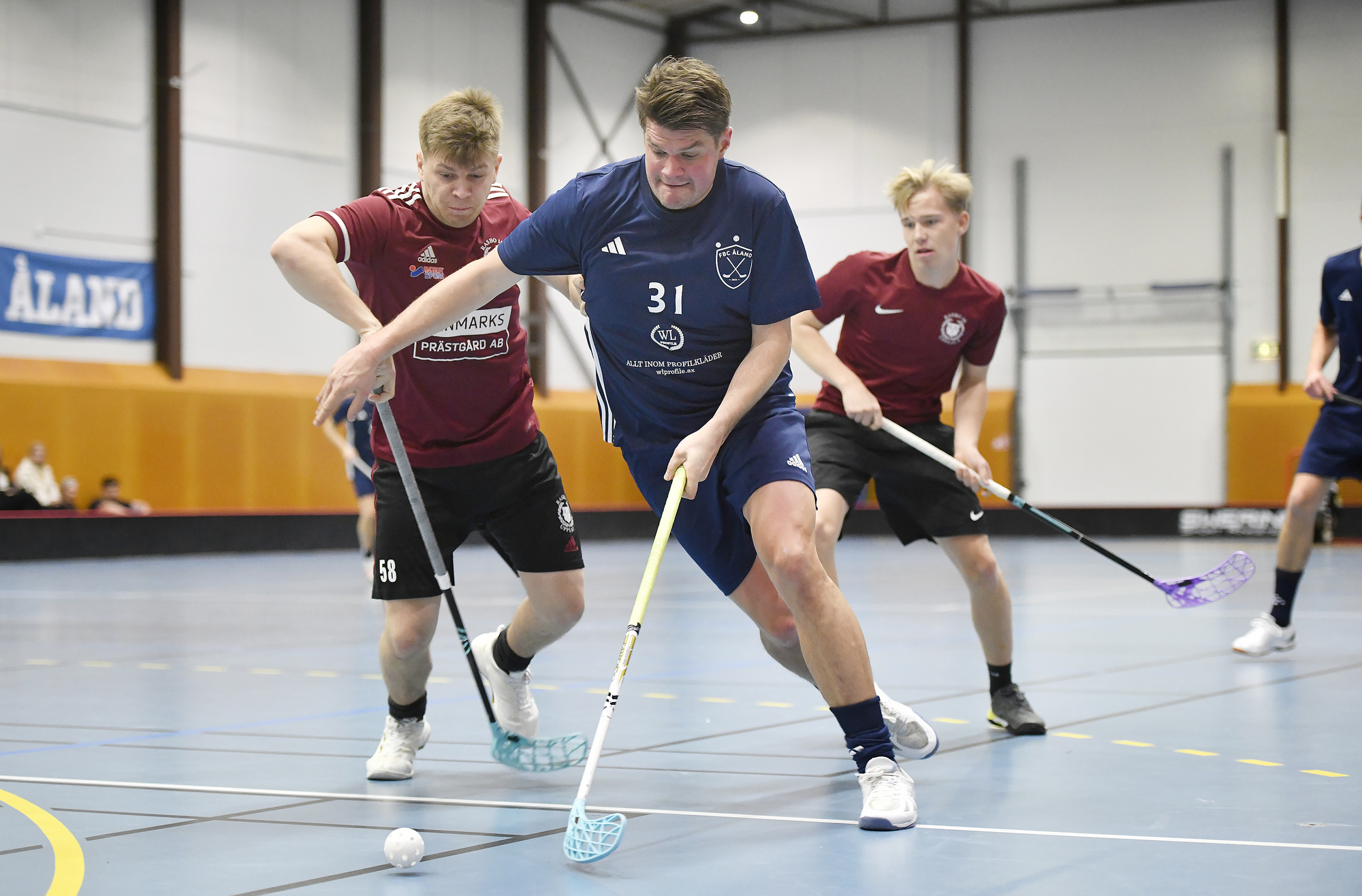 Komfortabel hemmahelg både för FBC Ålands damer och herrar