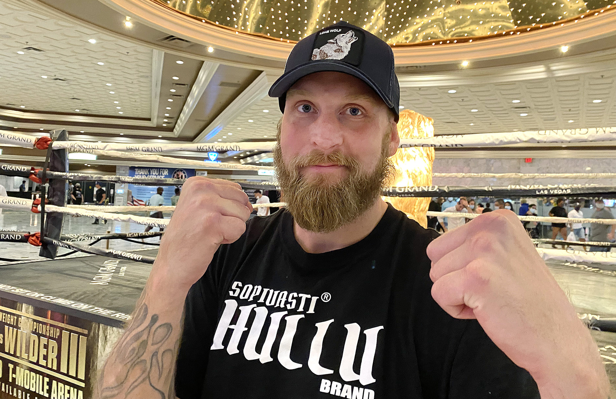 Robert Helenius tv-tävlar med finländskt elitförband