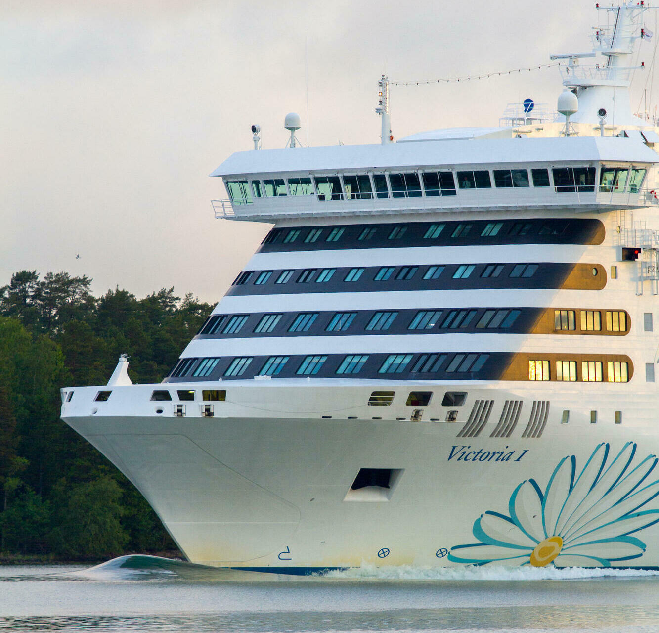 Trendbrott för Tallink i juni